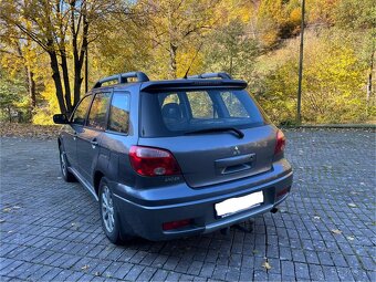 Mitsubishi Outlander 1 2.0 benzín 4x4 2006 - 5