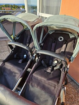Bugaboo Donkey 3 + 4 krabice oblečenia a topánok GRÁTIS - 5