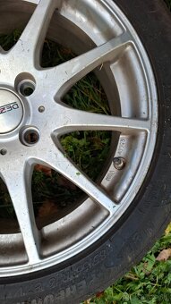 Elektróny  r16  4x100 - 5