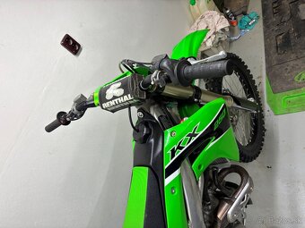 Kawasaki KX 250 F - 5