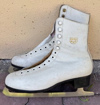 Dievčenské korcule - 5