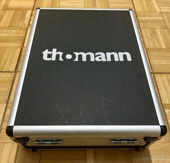 SOUNDCRAFT Signature 10 - 5