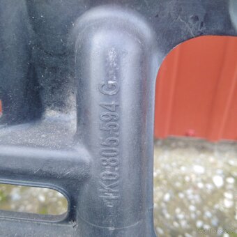 chladicova stena vw jetta golf 5V combi gti - 5