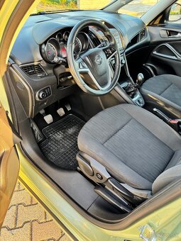 Opel Zafira Tourer 1,4 Turbo 103 kW 2012 - 5