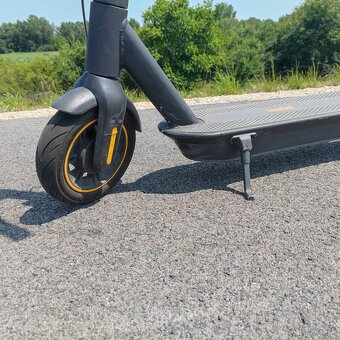 Ninebot Max G30E II kolobežka - 5