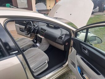Citroën C4 EXKLUSIVE - 5