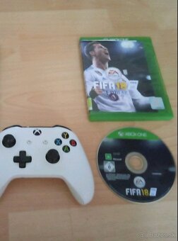 Xbox One S 1TB - 5