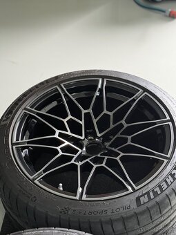 Bmw m3 g80 826m styling kolesá + michelin ps4s - 5