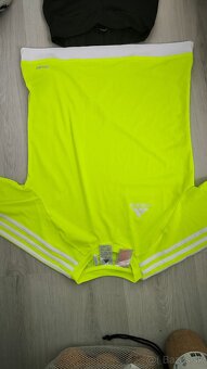 Originál tričko Adidas v 164 a  cyklistické nohavice Decathl - 5
