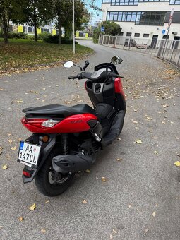 Yamaha Nmax 125 ročník 2023 - 5