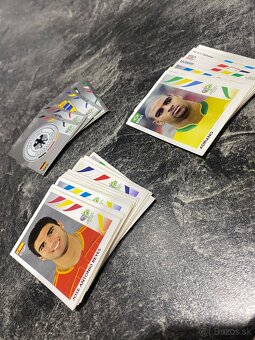 Ponúkam futbalové samolepky PANINI - 5