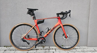Endurance Cube Agree C62 Race pre výšku 178-188cm(velkost 58 - 5