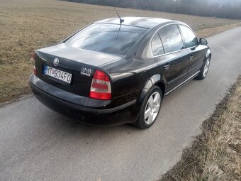 Rozpredám Škoda Superb 1 2.8 benzín automat - 5