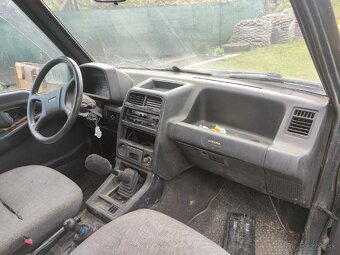 Suzuki Vitara 1.6 16v rozpredám - 5