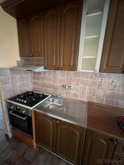 3 izbový byt v tichej lokalite - 5