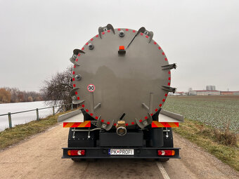 CISTERNA RENAULT PREMIUM D-11500L+výveva JUROP RV360 - 5