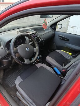Dobrý deň predám Fiat Punto 1.2 44KW - 5