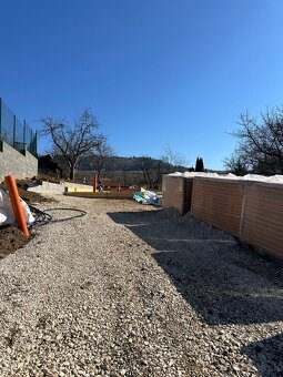 Rozostavaný RD s projektom, stavebným povolením a pozemkom - 5