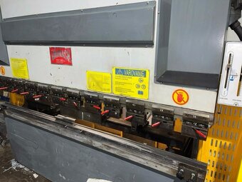 Použitý ohraňovací lis HP 80T/2500 CNC - 5