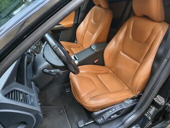 Volvo XC60  Inscription  169kw,  AWD - 5
