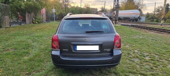 Toyota Avensis combi, 2.2 D4D,110kW, vyborny stav, - 5