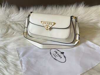 Prada Cleo kabelka - 5