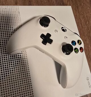 Xbox One S + ovládač + HDMI kábel - 5