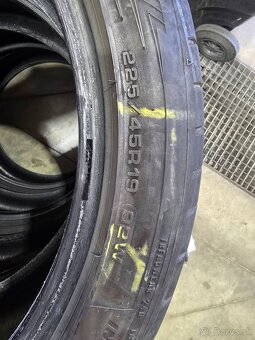 225/45 R19 92W DUNLOP SPORT MAXX RSC - 5