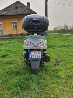 Yamaha YP 400 Majesty - 5
