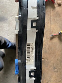 Toyota avensis tachometer - 5