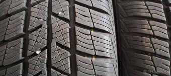 Predám 4ks skoro nové zimné 185/60r15-84T Barum - 5