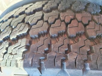 Pneumatiky R17 a disky 6x139,7 R16 - 5