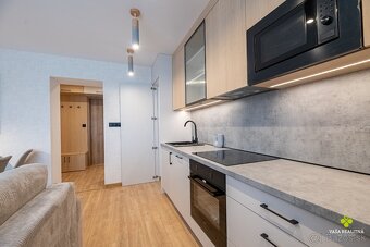 Unikátny 3-izbový byt na Starom sídlisku - 5