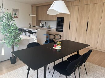 Na prenájom 2 izbový byt v meste Senica - 5