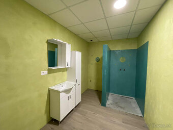 Na prenájom dom v Skalici s parkovacím miestom, terasou - 5