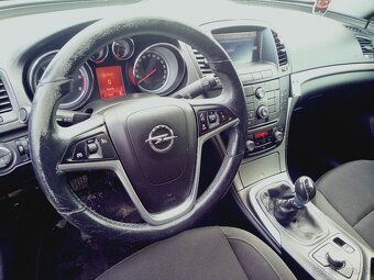 OPEL INSIGNIA 2,0CDTI 96KW 2009 - 5