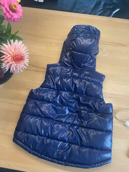 Vesta Benetton 7 rokov ako nova - 5