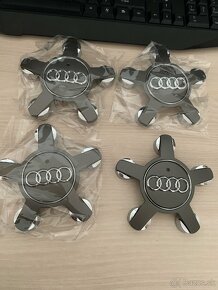 Audi stredové krytky diskov hviezda - 5