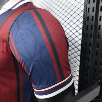 Dres Fc Barcelona 125. výročie klubu - 5