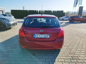 KIA CEED 1,4 2009 - 5