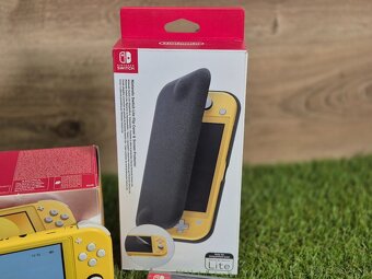 Nintendo Switch Lite žlté, púzdro a hra Super Hero Girl - 5