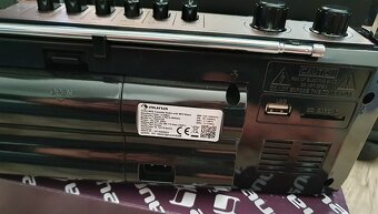 radiomagnet. Panasonic RX - D550 a Auna, karaoke repro - 5