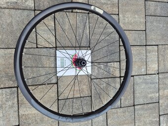 Ghost Asket 27,5 sada mtb kolies karbón - 5