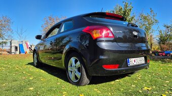 Kia Pro Ceed , SR pôvod , malý nájazd KM - 5