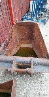 Lyžica na traktorbáger Newholland B115 - 5