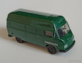 Dodávka. Německá železniční policie. Bahn Polizel. Délka 6 c - 5