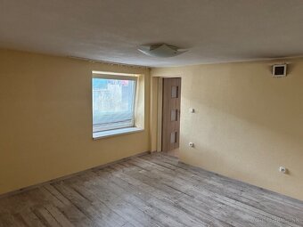 PREDÁM 2 RD PO REKONŠTRUKCII V PETROVCIACH - 5