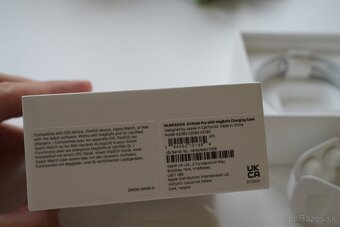 Apple AirPods Pro (1. generácia) - 5