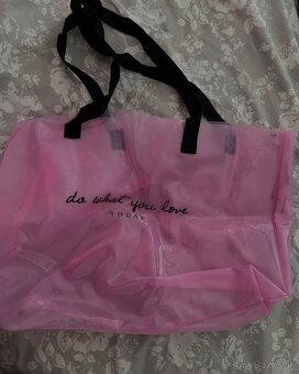 Dámske oblečenie - 5