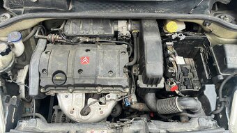 Citroen C2 1,6i 80kw kód motora: NFU - 5